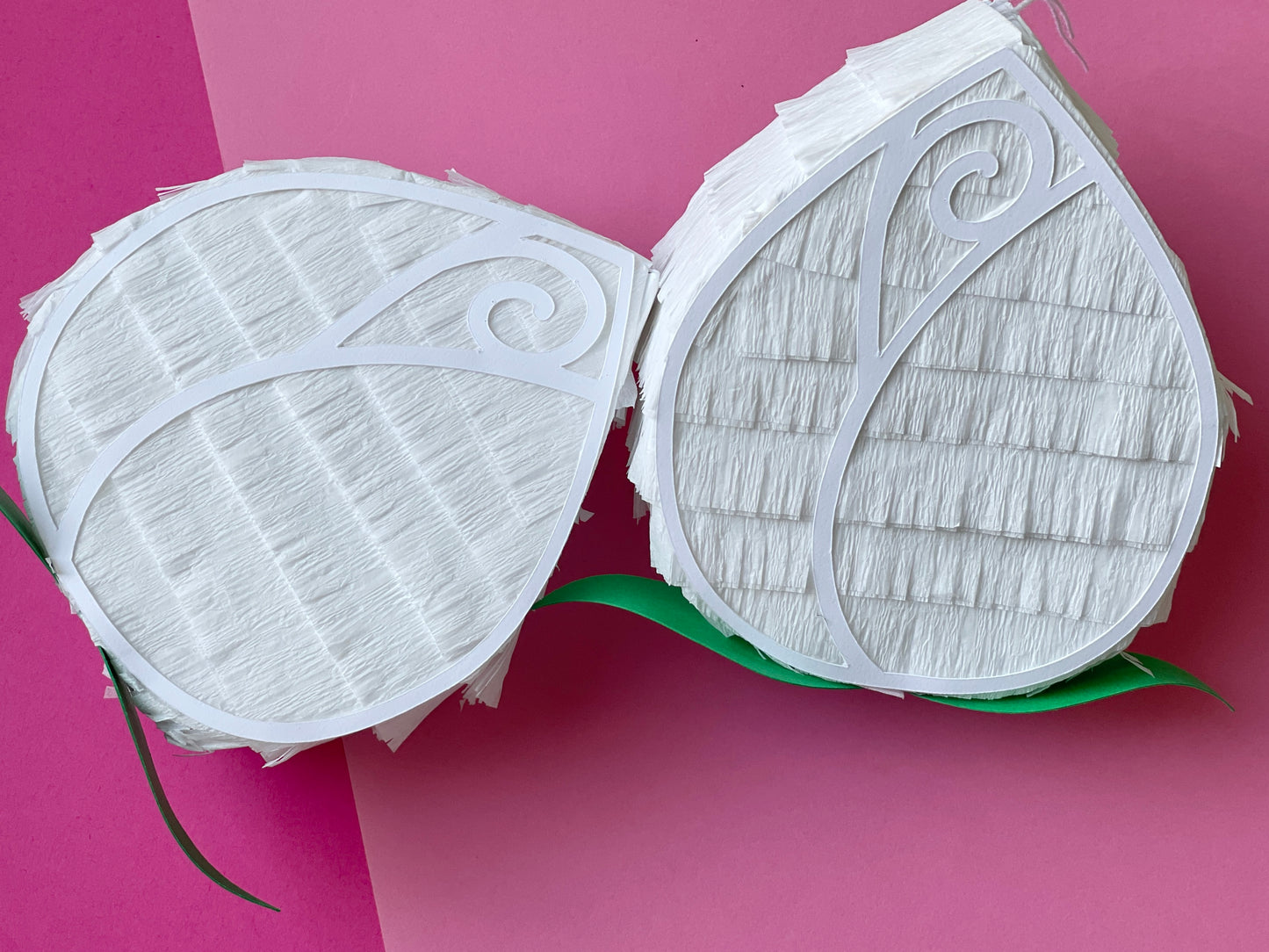 Rosebud Mini Pinata, Set of 2